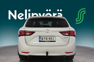 Toyota Avensis vaihtoauto