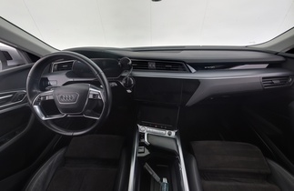 Audi e-tron vaihtoauto