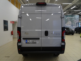 Toyota Proace MAX vaihtoauto