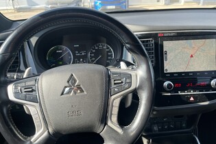 Mitsubishi Outlander PHEV vaihtoauto