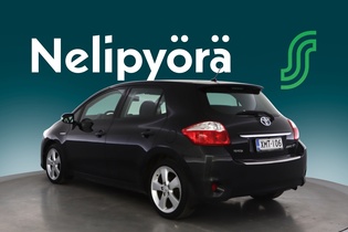 Toyota Auris vaihtoauto