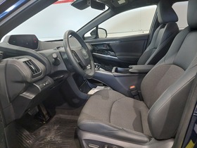 Toyota bZ4X vaihtoauto