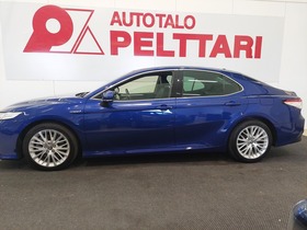 Toyota Camry vaihtoauto