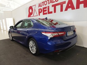 Toyota Camry vaihtoauto