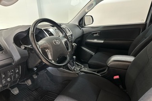 Toyota Hilux vaihtoauto