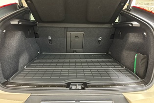 Volvo EC40 vaihtoauto