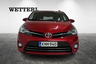 Toyota Verso vaihtoauto