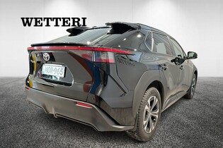 Toyota bZ4X vaihtoauto