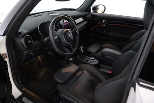 Mini Hatchback vaihtoauto