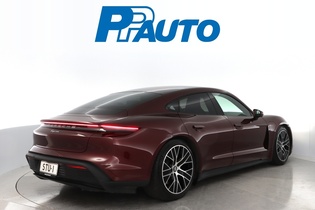 Porsche Taycan vaihtoauto