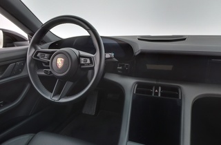 Porsche Taycan vaihtoauto