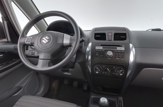 Suzuki SX4 vaihtoauto