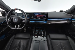 BMW i5 M60 vaihtoauto