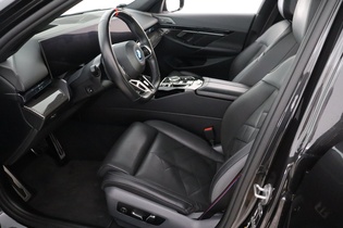 BMW i5 M60 vaihtoauto