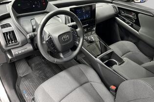 Toyota bZ4X vaihtoauto