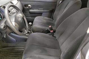 Nissan Tiida vaihtoauto