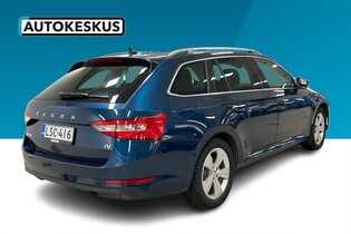Skoda Superb vaihtoauto