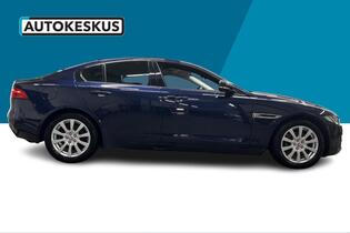 Jaguar XE vaihtoauto