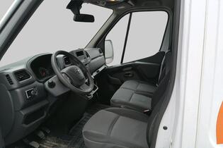 Nissan NV400 vaihtoauto