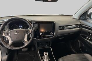 Mitsubishi Outlander PHEV vaihtoauto
