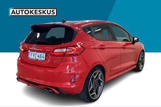 Ford Fiesta vaihtoauto