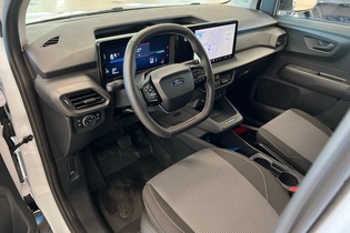 Ford Transit Courier vaihtoauto