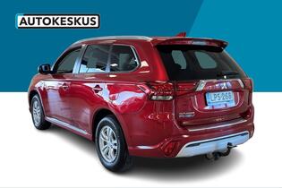 Mitsubishi Outlander PHEV vaihtoauto