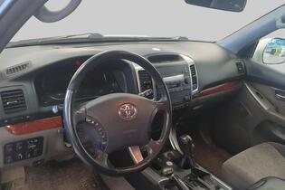 Toyota Land Cruiser vaihtoauto