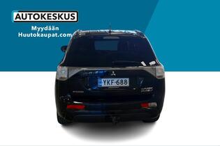 Mitsubishi Outlander PHEV vaihtoauto
