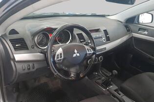 Mitsubishi Lancer vaihtoauto