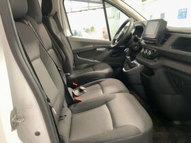 Nissan Primastar vaihtoauto