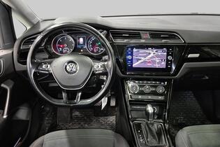 Volkswagen Touran vaihtoauto