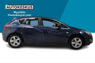 Opel Astra vaihtoauto