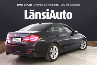 BMW 330 vaihtoauto