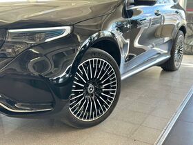 Mercedes-Benz EQC vaihtoauto