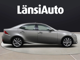 Lexus IS vaihtoauto