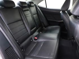 Lexus IS vaihtoauto