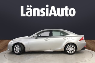 Lexus IS vaihtoauto