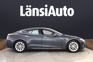 Tesla Model S vaihtoauto