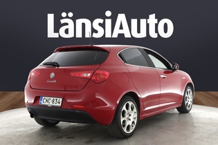 Alfa Romeo Giulietta vaihtoauto