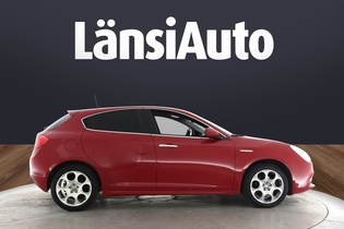 Alfa Romeo Giulietta vaihtoauto