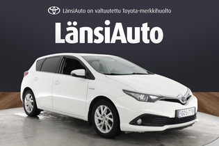 Toyota Auris vaihtoauto