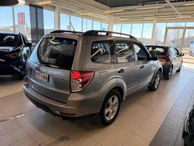 Subaru Forester vaihtoauto