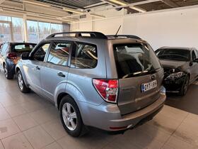Subaru Forester vaihtoauto