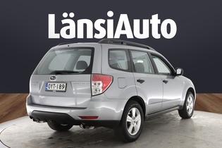 Subaru Forester vaihtoauto