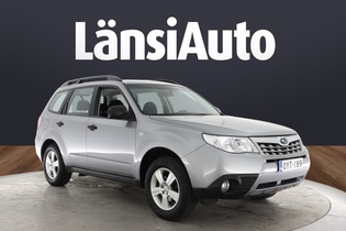 Subaru Forester vaihtoauto