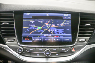 Opel Astra vaihtoauto