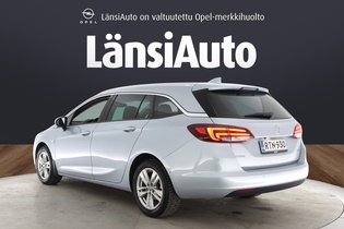 Opel Astra vaihtoauto