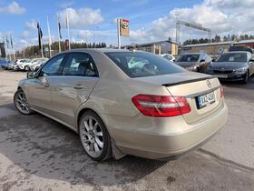 Mercedes-Benz E vaihtoauto