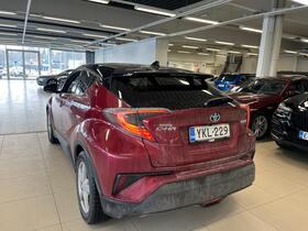 Toyota C-HR vaihtoauto